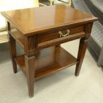 901 8199 BEDSIDE TABLE